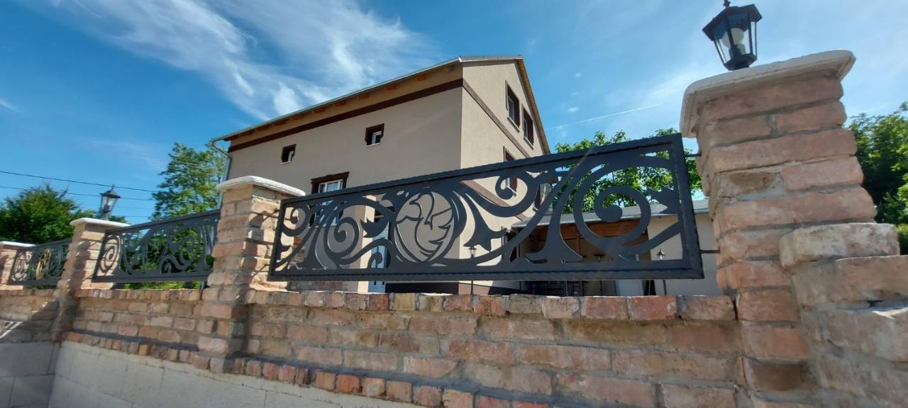 Villa Verteskacsa Vértesacsa المظهر الخارجي الصورة