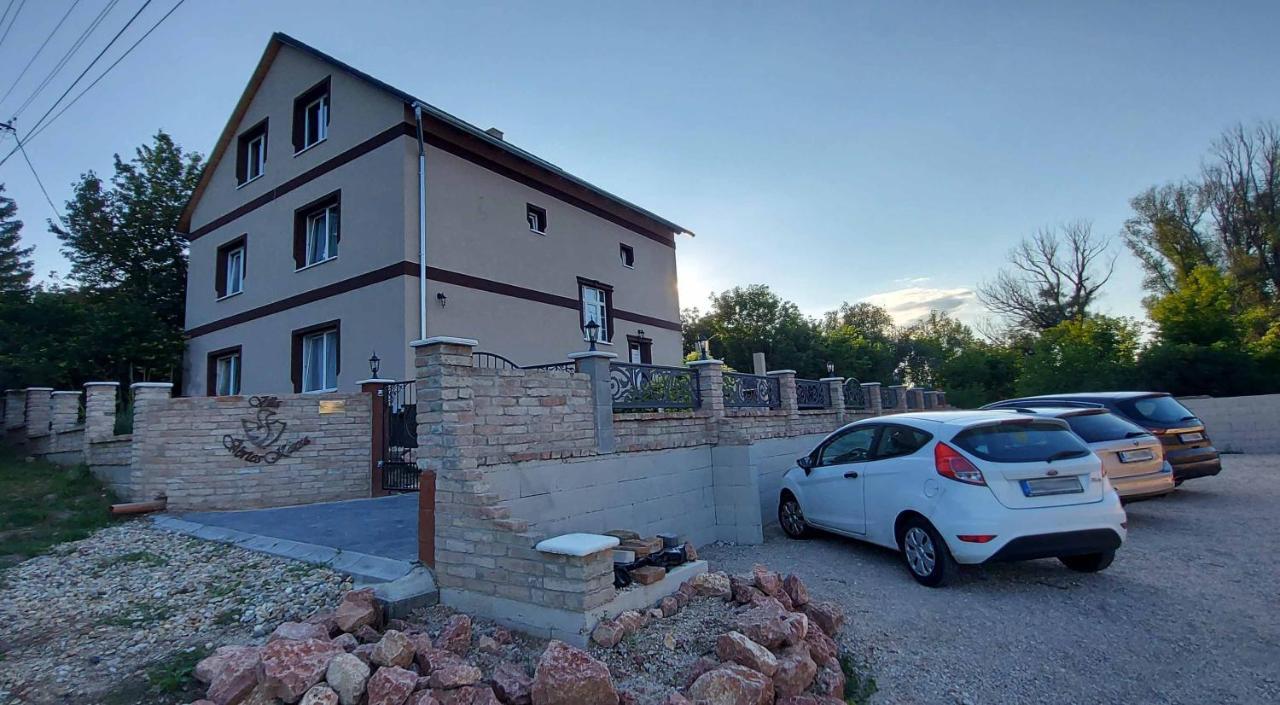 Villa Verteskacsa Vértesacsa المظهر الخارجي الصورة
